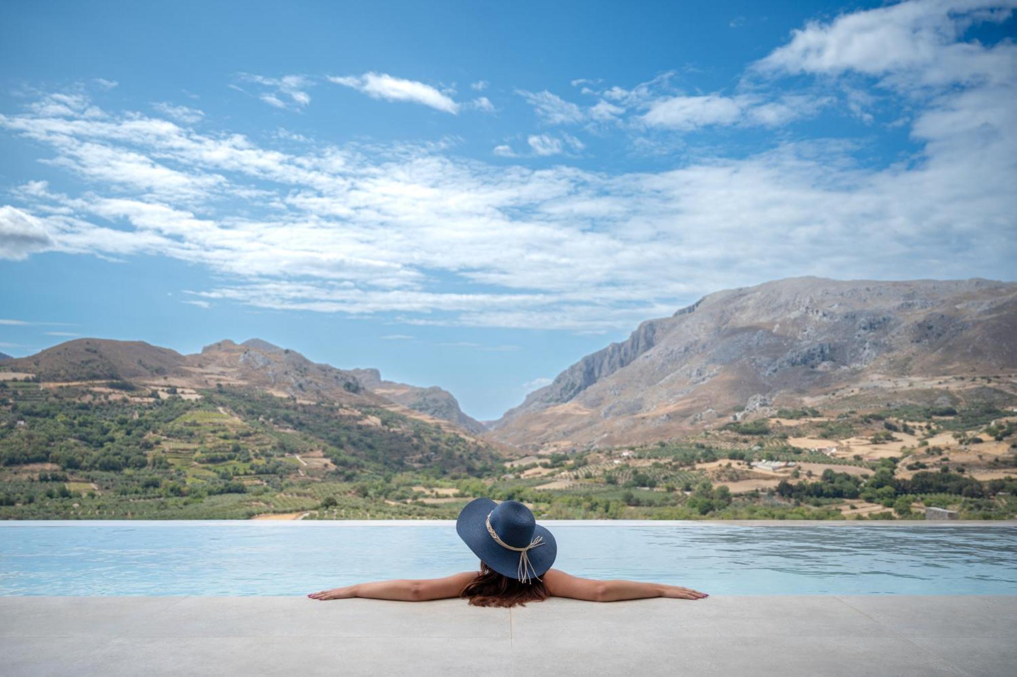 Koxaré Neromai Cave Luxury Villas מראה חיצוני תמונה